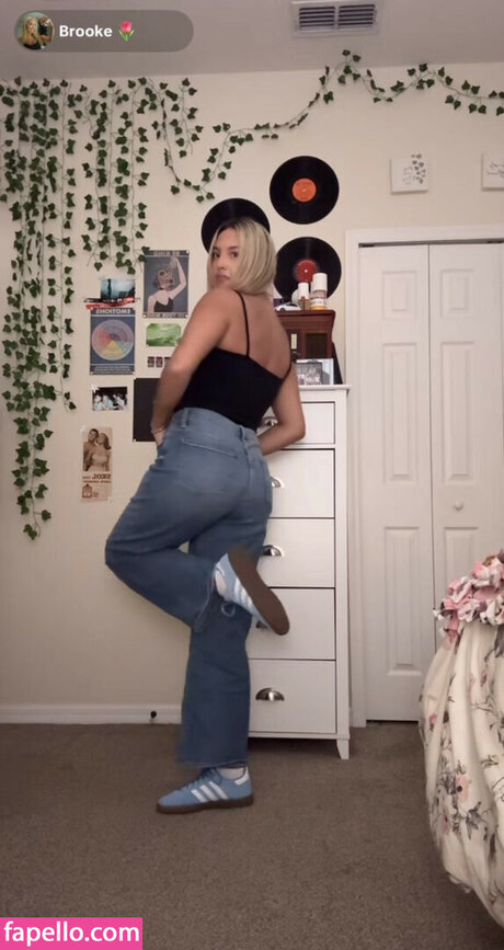 Cloud ASMR heiße schöne galerie