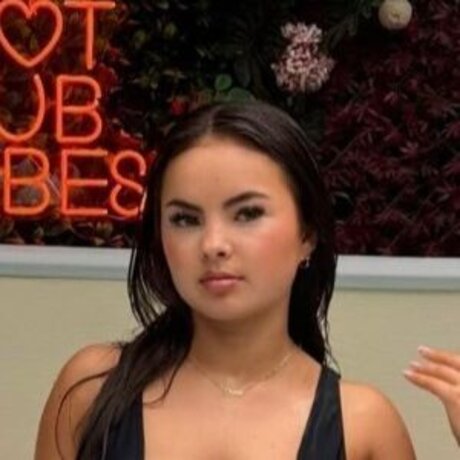 Gracie Mcdonald erotische perfekte galerie