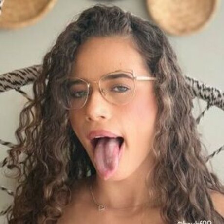Bruna Ferreira top nackte archiv