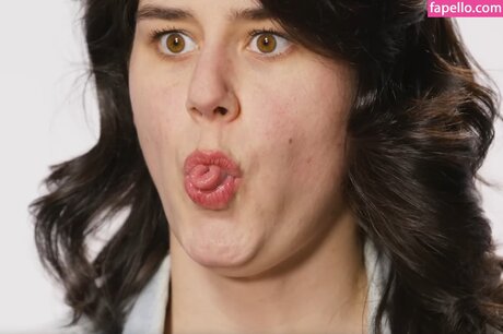 Elyse Myers top porno galerien