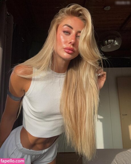 Gaia Sabbatini pornostar hd bilder