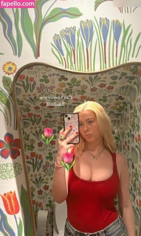 Clementine Vaughn sexy nette bilder