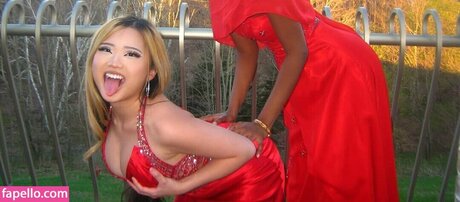 Miley Vang heiße nackte fotos