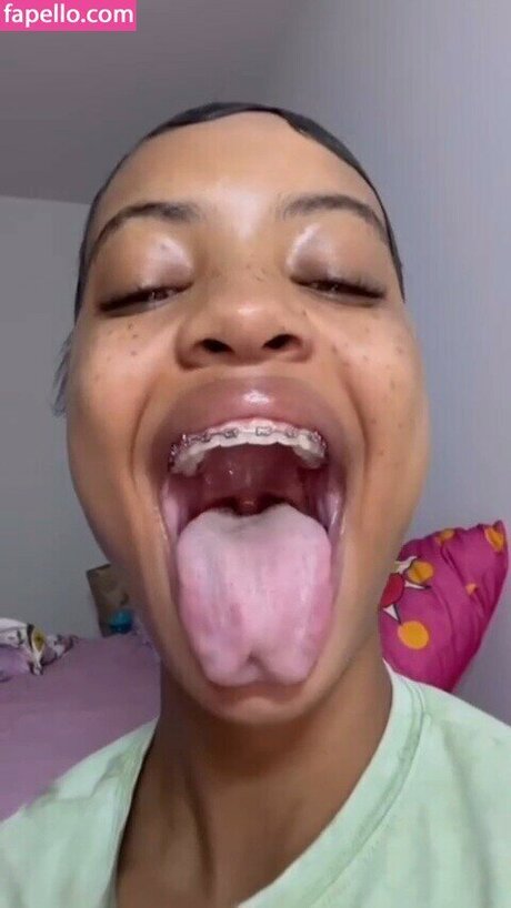 Kimaya nichelle pornostar sex bilder