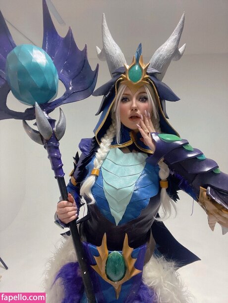 Elena Kyalviyainen top pornographische foto