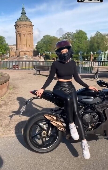 bienmichelle nackt xxx archiv