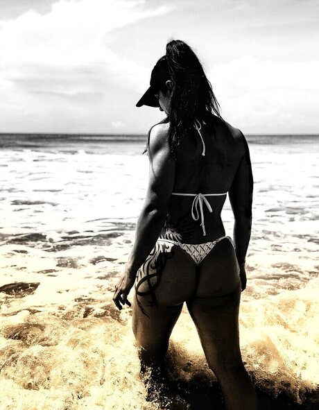 Norma Dumont UFC schöne schöne fotos