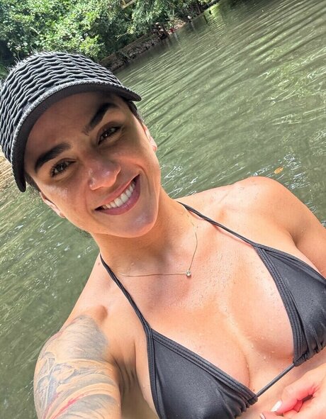 Norma Dumont UFC erotische nackten bilder