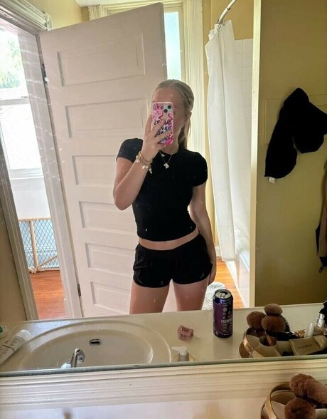 Bratd3mon xxx nackten foto