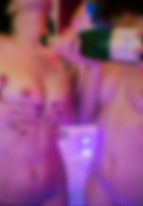 Lara Juice erwachsene freie galerie