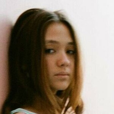 Alice Mcnally sexy freie bild