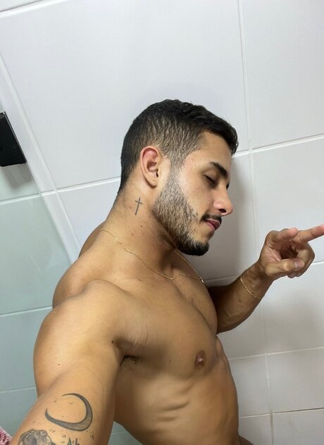 Yuri Castro hd nackt foto