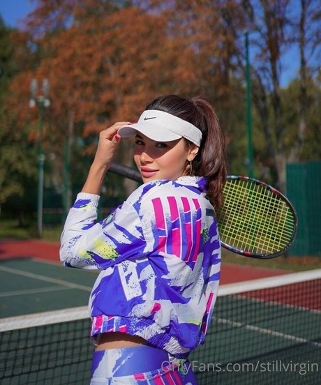 stillvirgin erotische schöne fotos