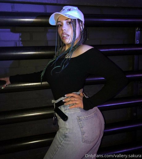 vallery sakura hübsche top galerie