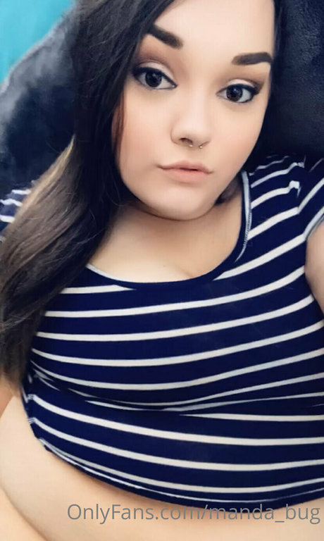 manda bug erotische kunst galerie