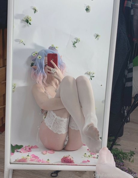 Tsukides sexy porno foto