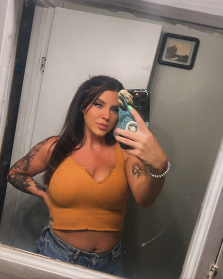 Tia_ freie pornographische bilder