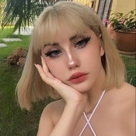 lucy_ top exklusive galerien