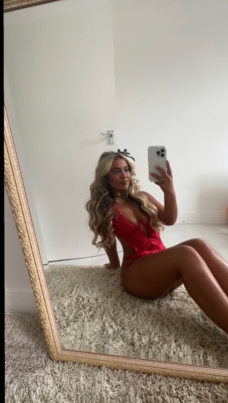 Elie nackt pornografische bilder