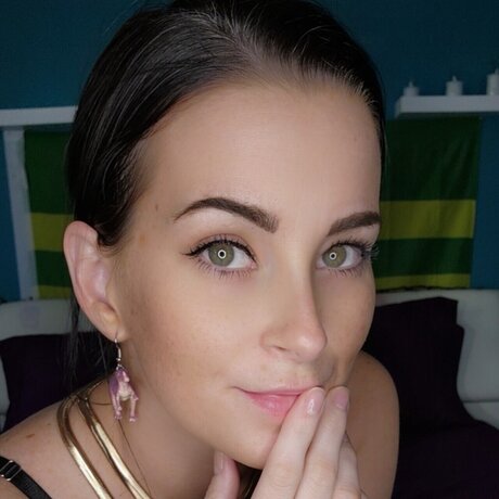 oCURIOUSo VIP hd nackte galerie