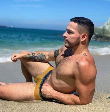 Julian Rojas hd nacktheit bild