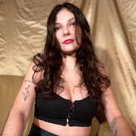 Bea Moore schauspielerin erotische foto