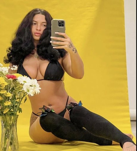 Sally Spice pornostar exklusive fotos