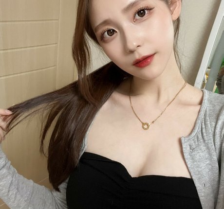 rofvmtm pornostar akt fotos