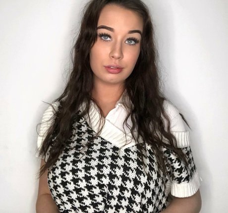 Anna Langley schauspielerin sex bilder