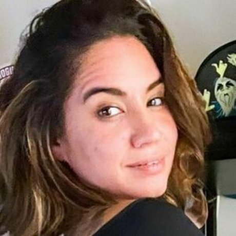 Lolobarreiro nackt exklusive bilder