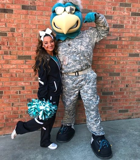 typ onlyfans nackt akt bilder