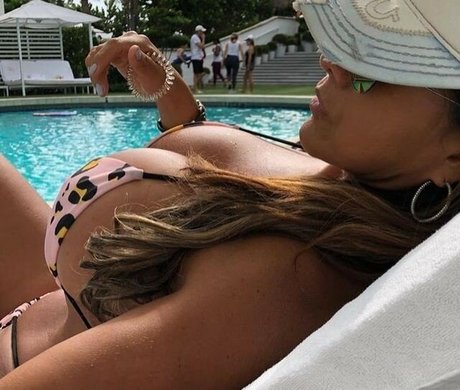 rothaarige spritzt nur fans nackt kostenlose fotos