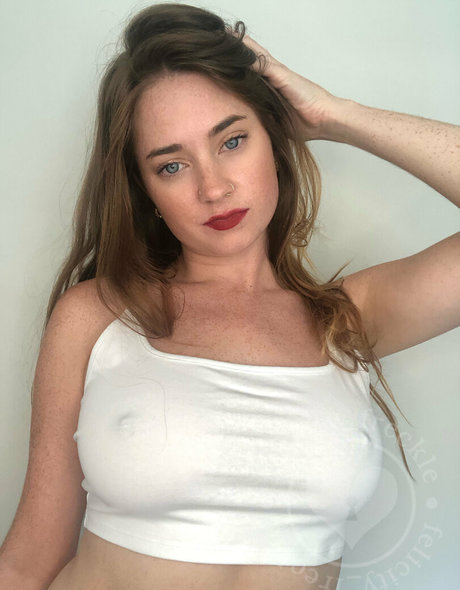 komiker onlyfans kunst nackt foto