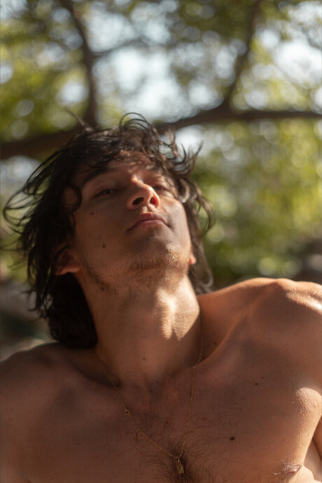 DJ Acero exklusive nackte foto