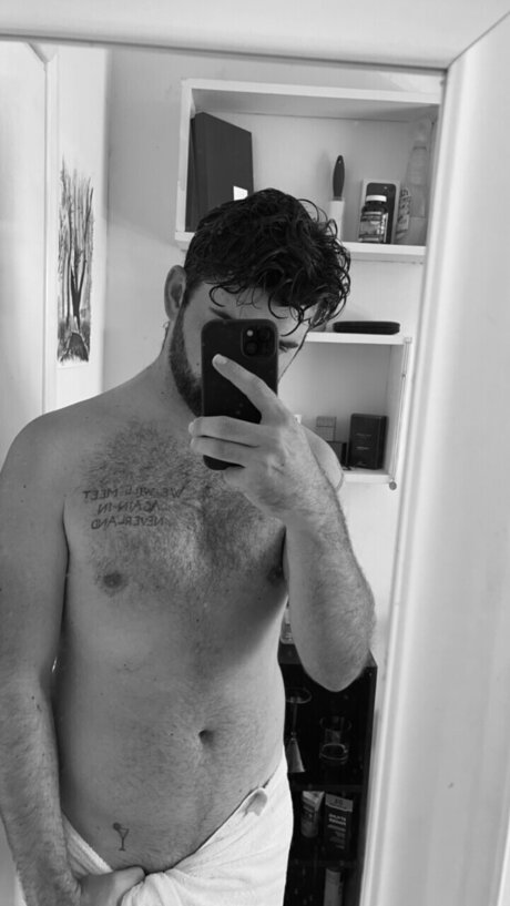 NotMrDarcy erotische exklusive bilder