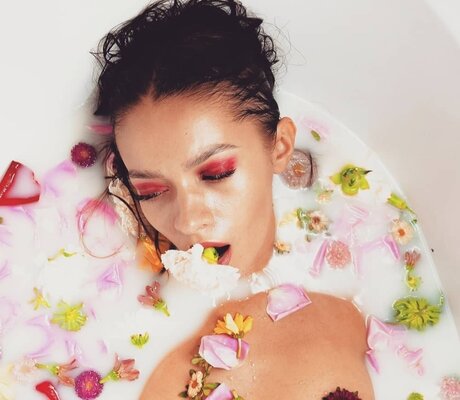 Yulia schöne pornostar bilder