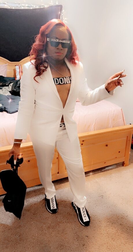 Vondraya nackt exklusive galerie