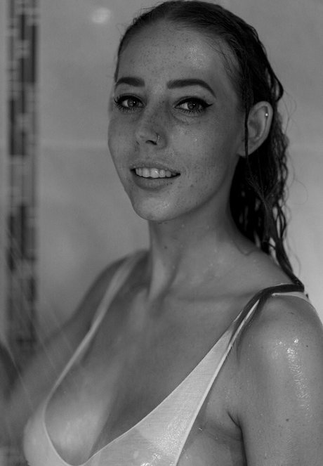 Ally J Wilkinson xxx kunst foto