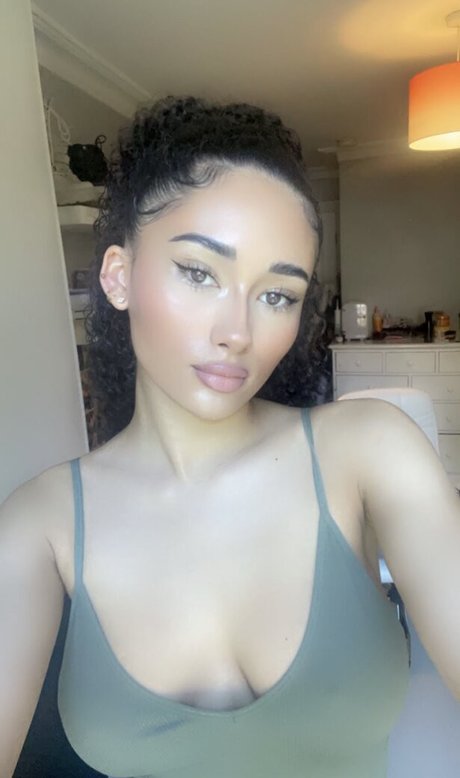 Rubyellaaa0 kostenlose nacktheit bilder