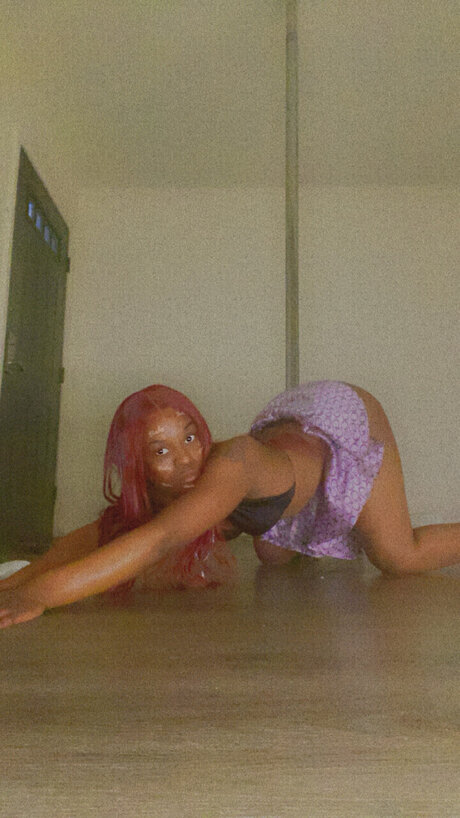 CANARYY nacktheit pornographische archiv