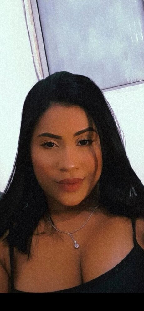 _IannaellyO_ exklusive nacktheit foto