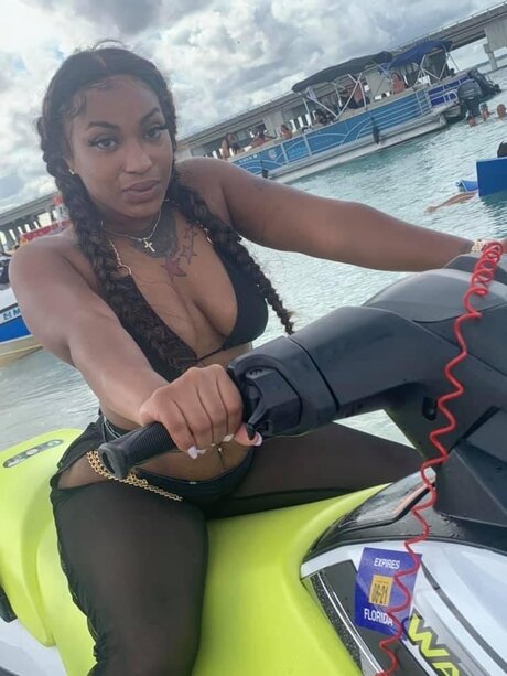 JayLa100 erwachsene hd bild