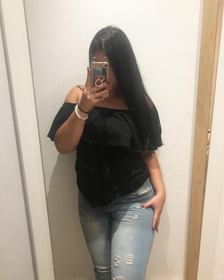 Nikol Hrub_ kostenlose sexy galerien