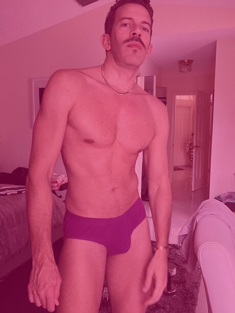 Romolohot top nackt archiv