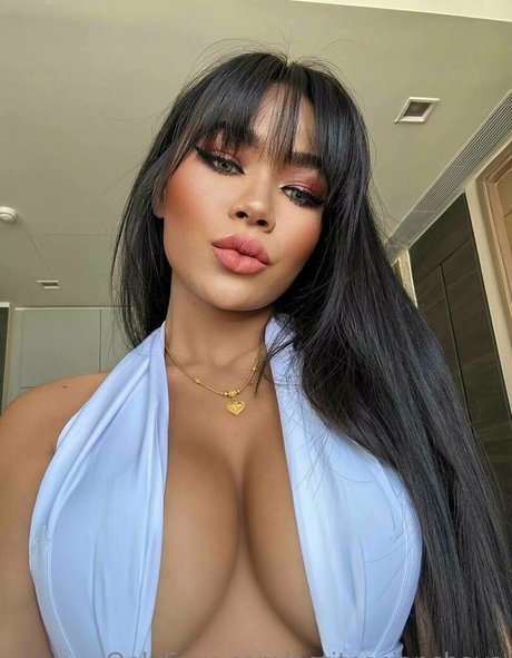 petiteasianchaya hd akt galerie