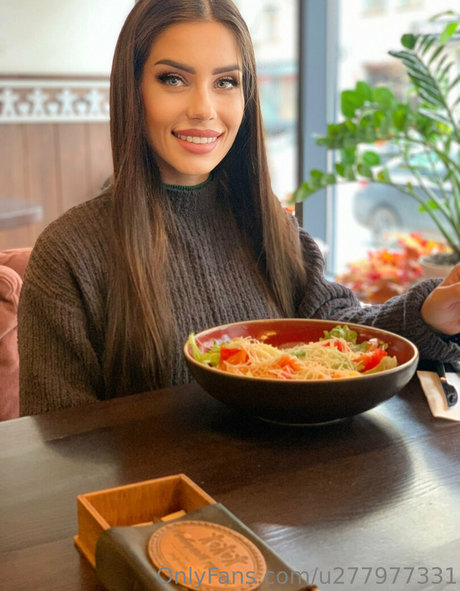 Nicoletta top kostenlose schöne fotos