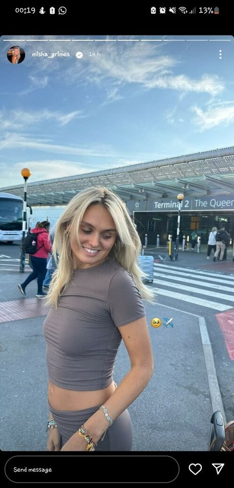 Misha Grimes nacktheit schöne bilder