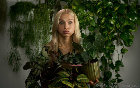 more than palnts schauspielerin exklusive galerien