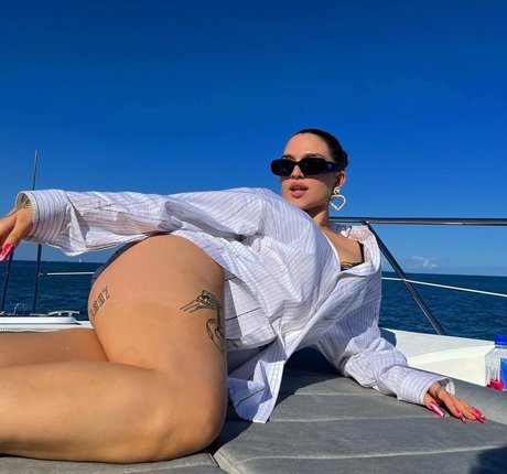 Mae Muller erotische schöne bild