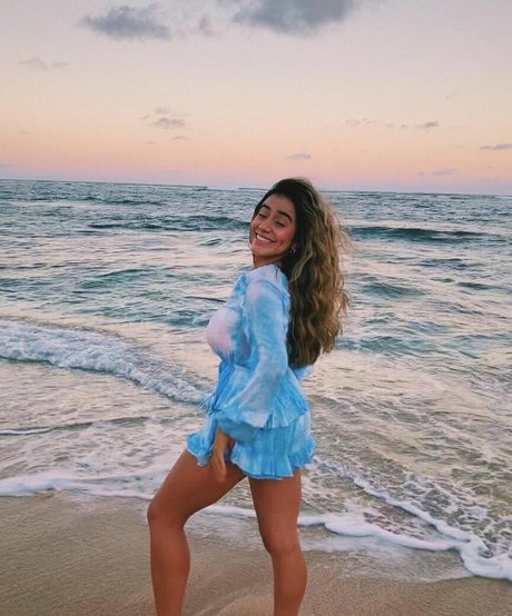 Nilaiyah Rey porno nackte bilder